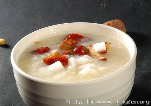 食疗养生指南：五款养肾食谱让你从美食中吃出健康