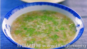 夏季食疗养生喝八款天然粥既解暑又能降压