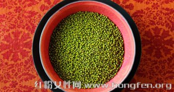 夏季食疗养生：六大排毒食物平时我吃最能清理肠胃