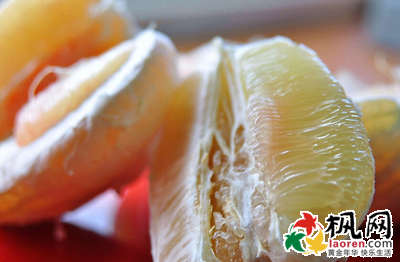 吃柚子的功效与作用 一个柚子九大食疗功效