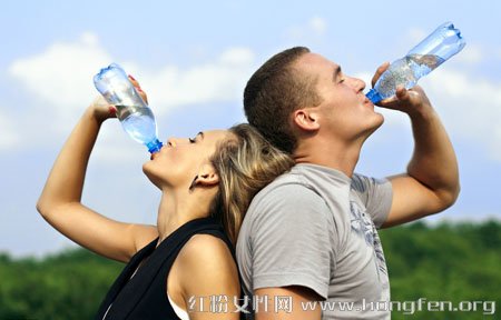 养生提醒：生活中四个饮食习惯可能伤害到肾