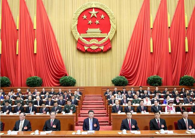 3月5日，第十二届全国人民代表大会第五次会议在北京人民大会堂开幕。党和国家领导人习近平、李克强、张德江、俞正声、刘云山、王岐山、张高丽等出席会议。新华社记者兰红光 摄