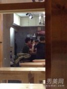 “锋菲”包场吃麻辣烫 过着小情侣生活